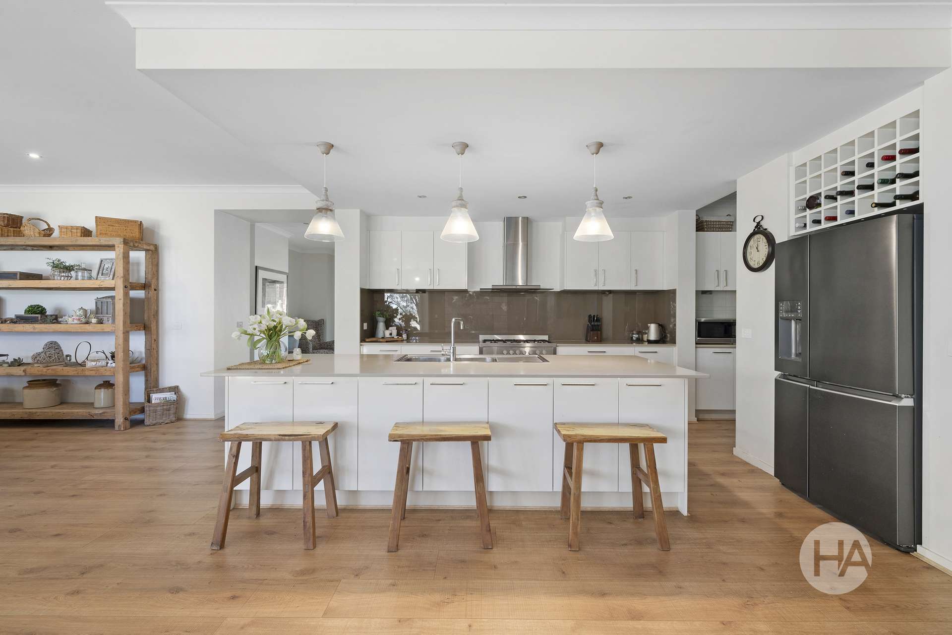 842 Devon Park Road, Donald For Sale by Farmbuy.com - image 5