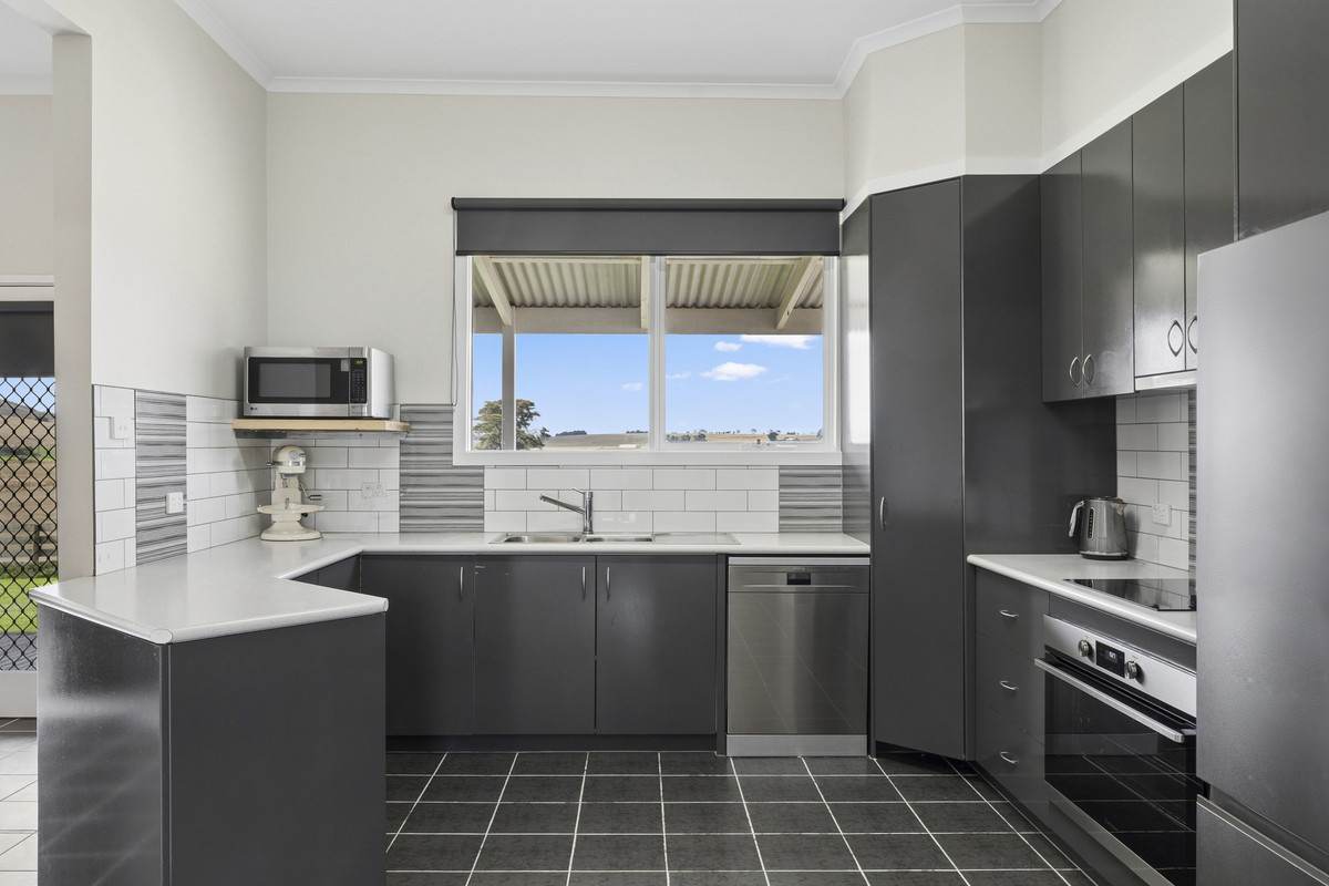 145 Riccarton Road, Warrion For Sale by Farmbuy.com - image 8