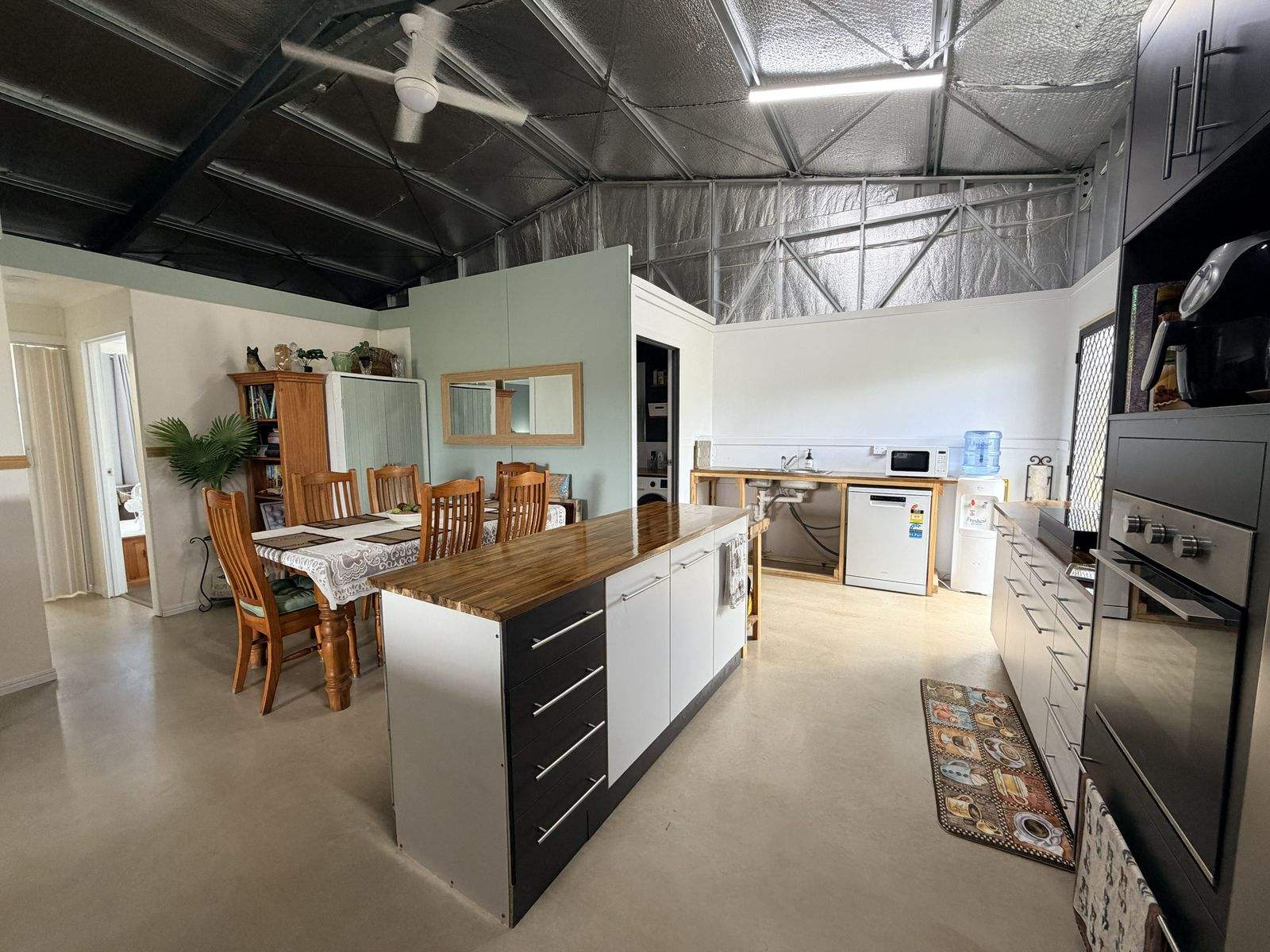 98 Mullers Road, Redridge For Sale by Farmbuy.com - image 3