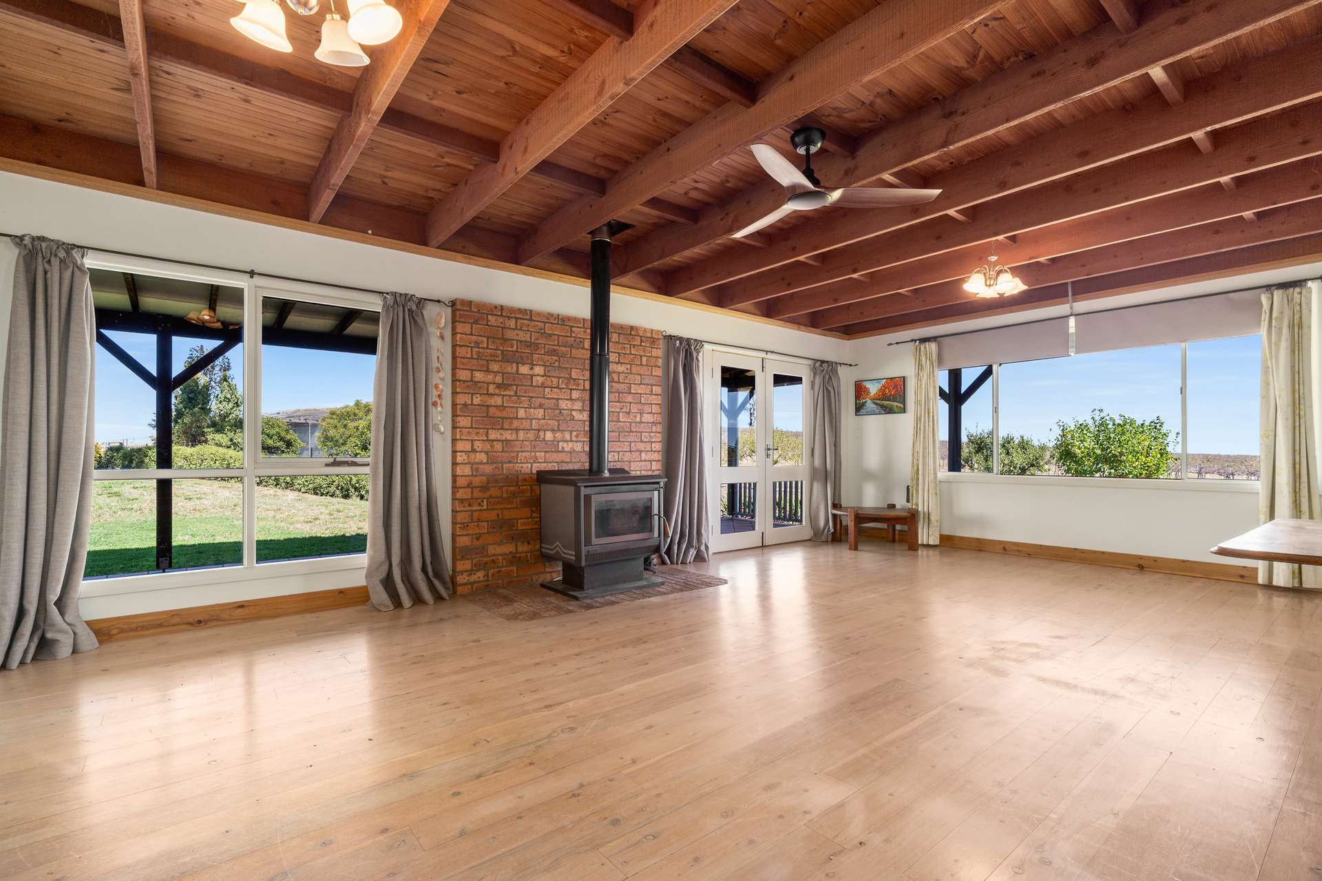 1827 The Escort Way, Orange Auction by Farmbuy.com - image 8