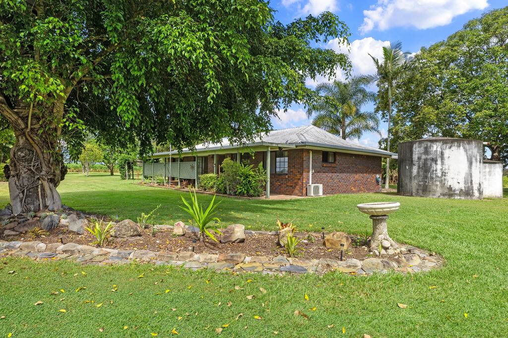 18 Chapmans Road East, Bauple QLD 4650