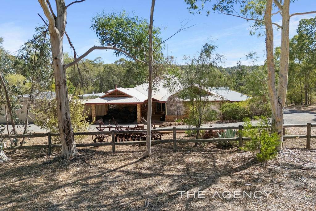 33 Brompton Heights, Gidgegannup WA 6083