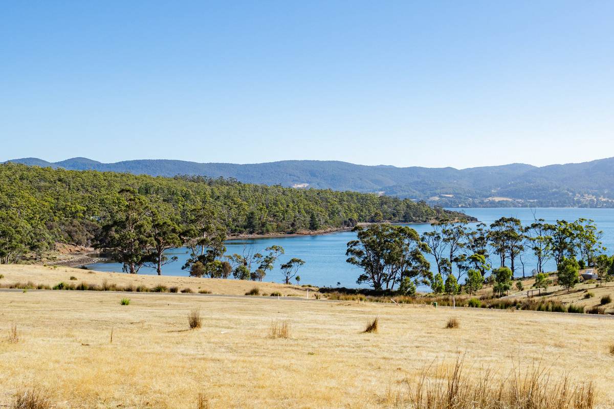 4 D'Entrecasteaux Drive, North Bruny For Sale by Farmbuy.com - image 19