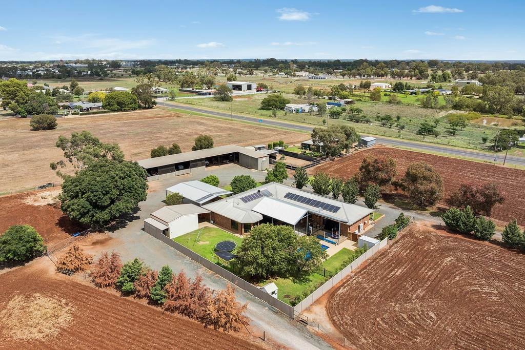 94 Trungley Hall Road, Temora NSW 2666