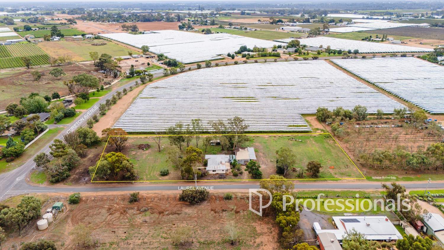 11 Laurel Avenue, Nichols Point For Sale by Farmbuy.com - image 1