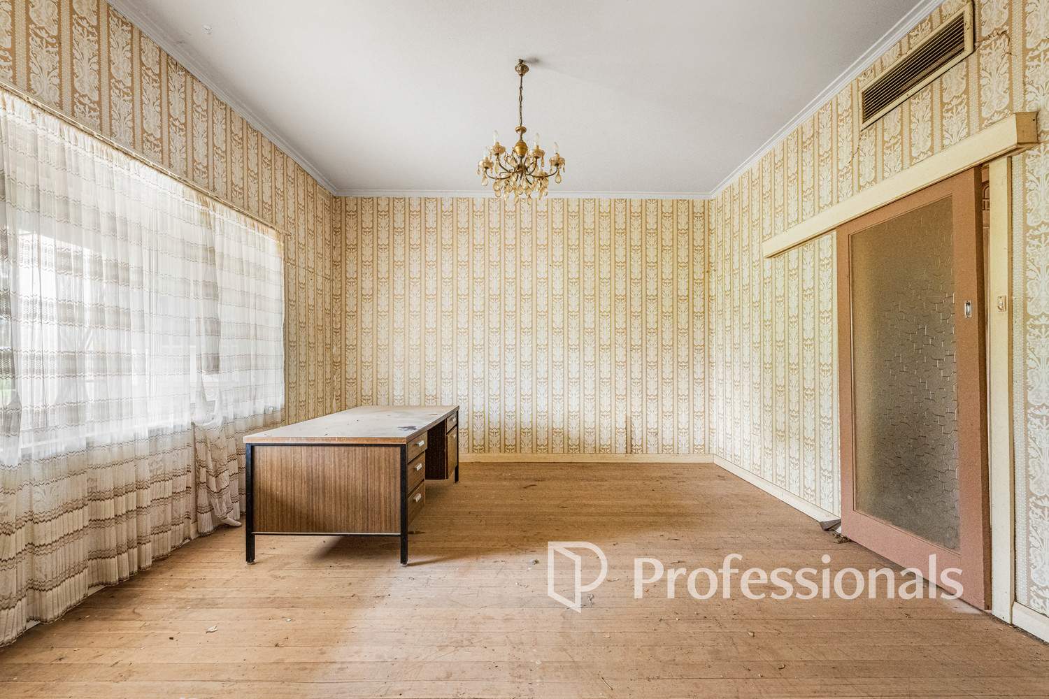 11 Laurel Avenue, Nichols Point For Sale by Farmbuy.com - image 5