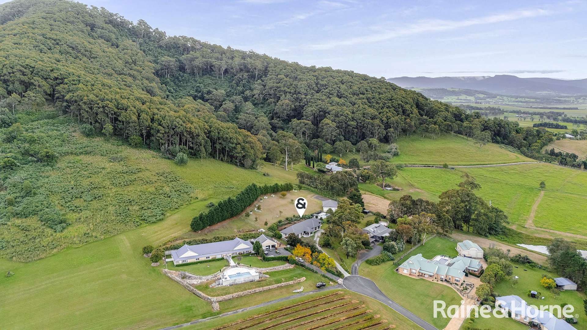 1395e Bolong Road, Coolangatta For Sale by Farmbuy.com - image 3