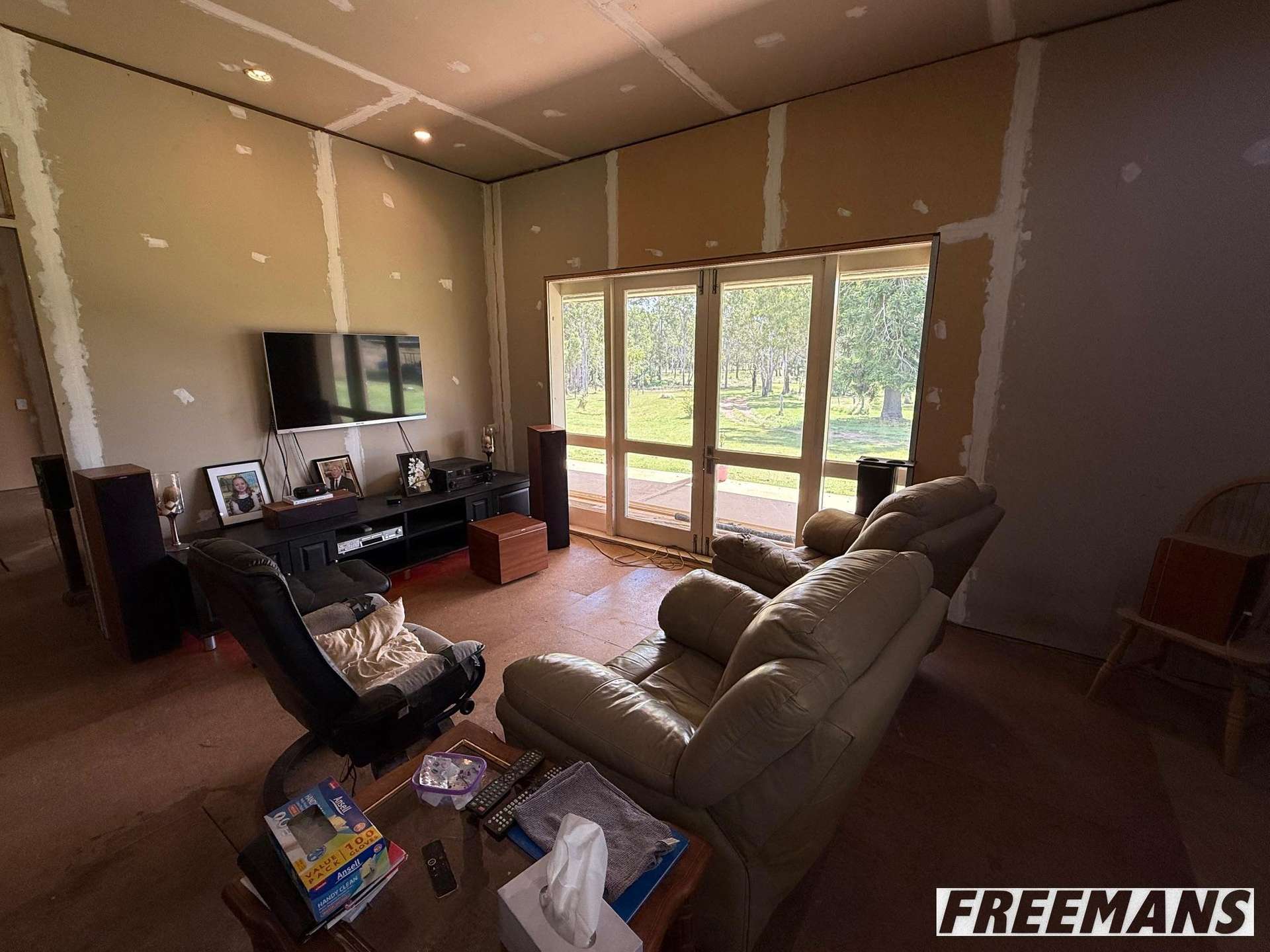 19 Burnett Street, Nanango For Sale by Farmbuy.com - image 5