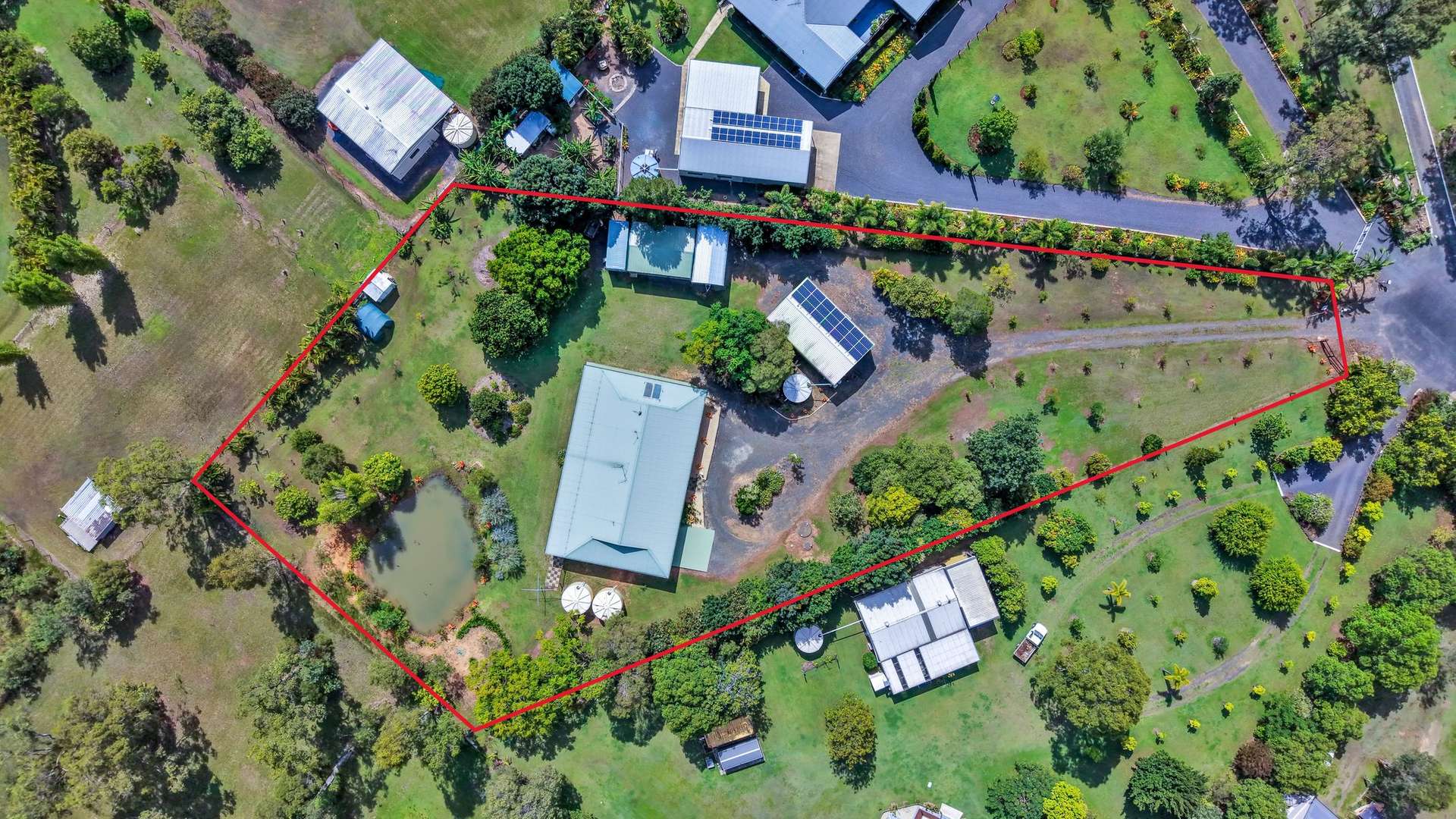 4 Melaleuca Court, Redridge For Sale by Farmbuy.com - image 1