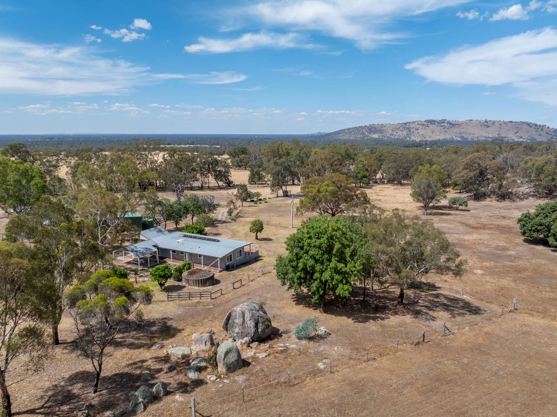 231 Wilkinsons Lane, Euroa For Sale by Farmbuy.com - image 26