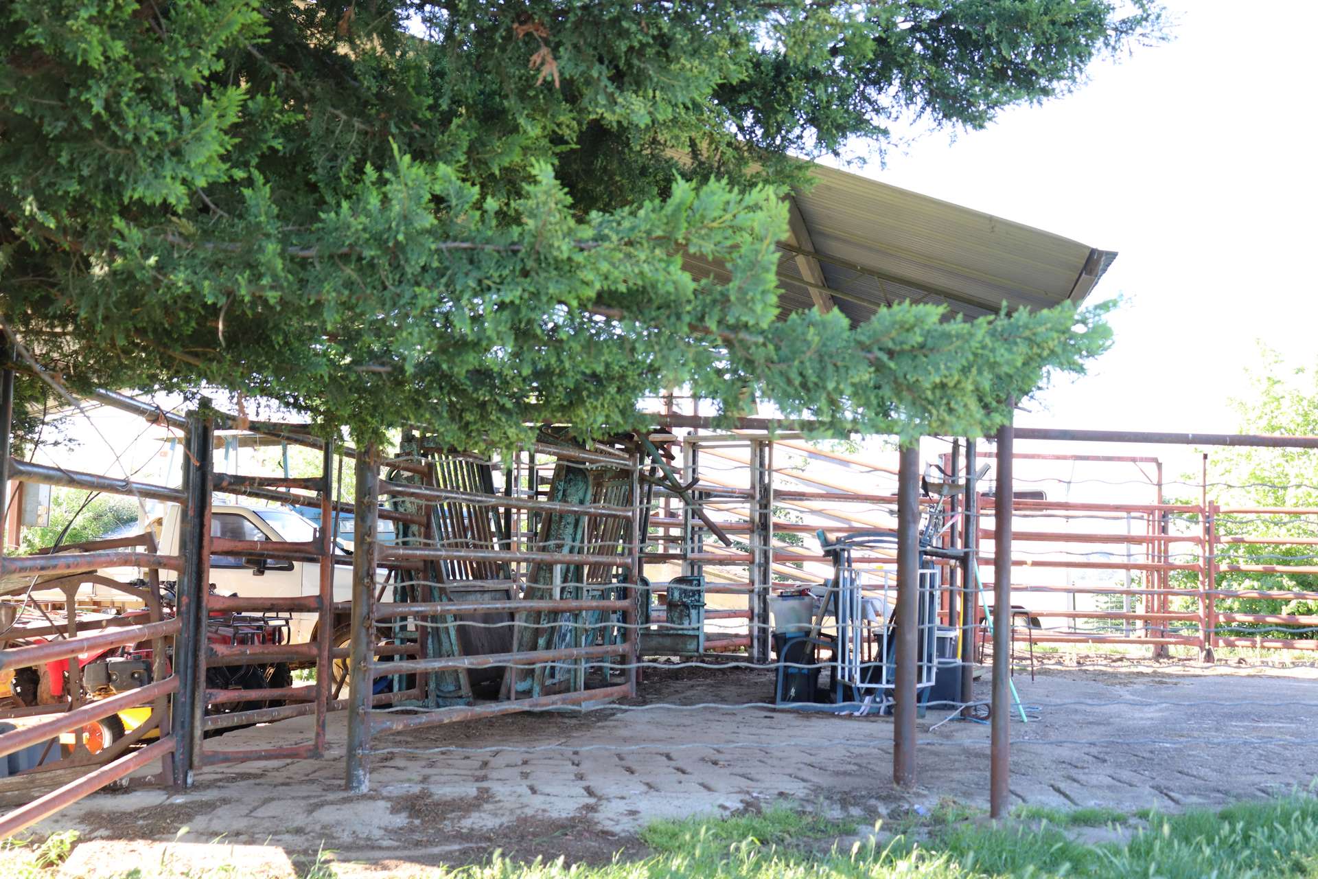 510 Kingsvale Road, Young For Sale by Farmbuy.com - image 10