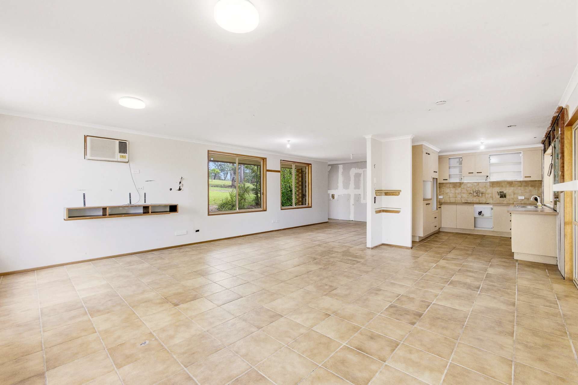 92 Tanderra Drive, South Kolan For Sale by Farmbuy.com - image 14