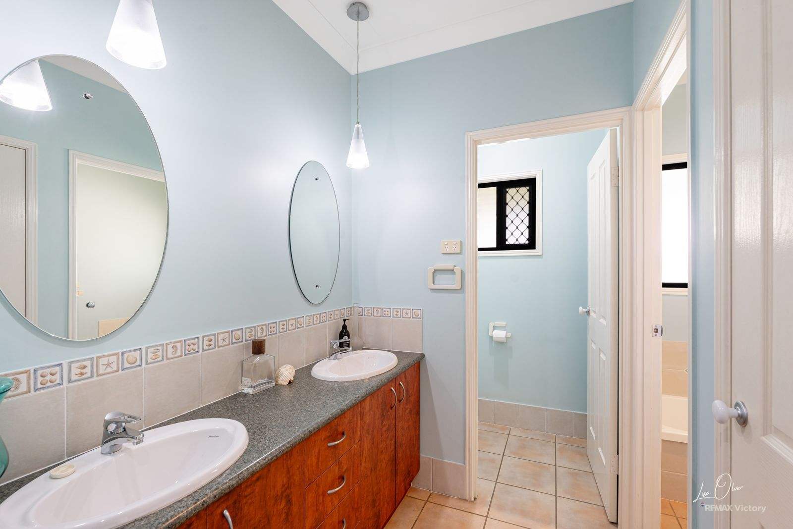 248 Wallace Road, Beachmere For Sale by Farmbuy.com - image 13