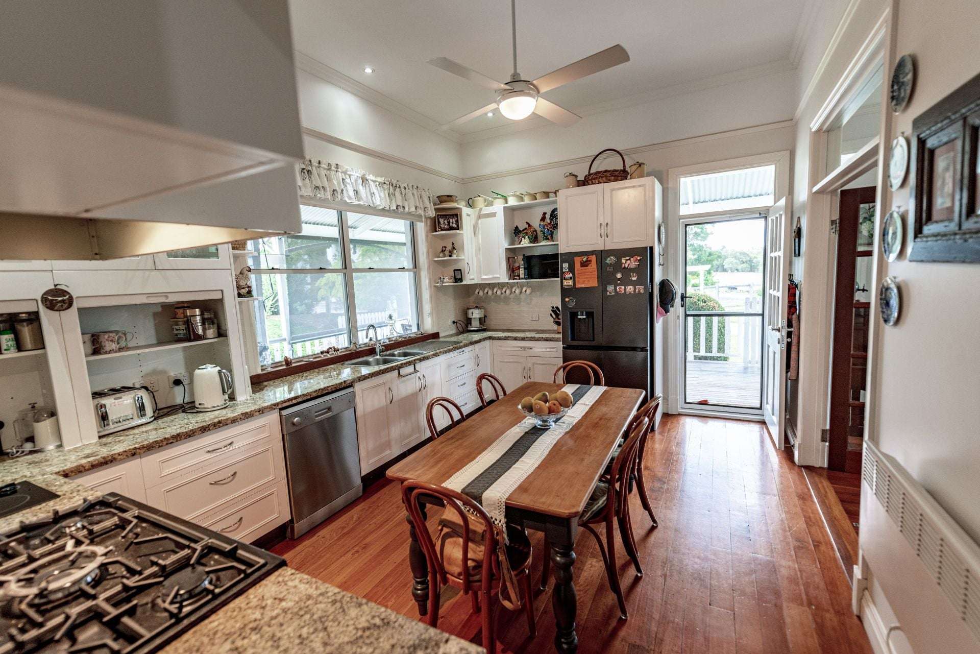 555 Thorndale Road, Thorndale For Sale by Farmbuy.com - image 7