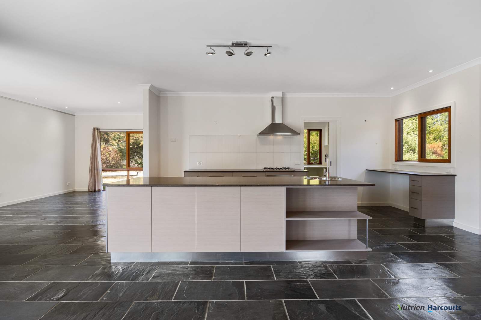 34 Dyes Lane, Buxton For Sale by Farmbuy.com - image 6