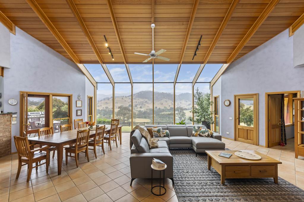 256 Goobarragandra Road, Tumut NSW 2720