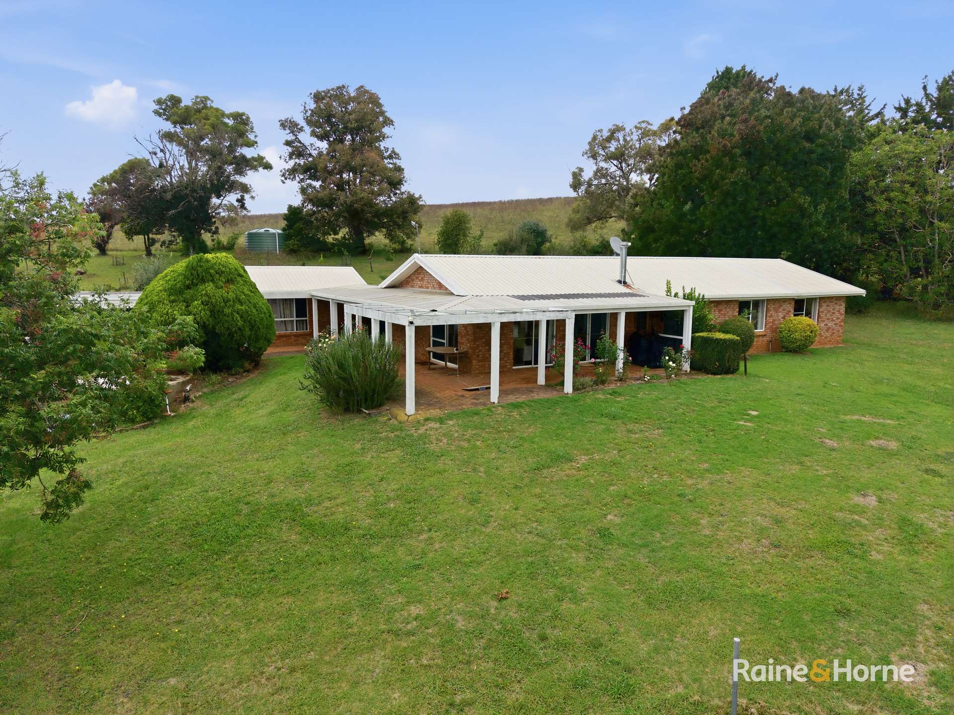 37 Chandlers Road, Yarrowitch For Sale by Farmbuy.com - image 1