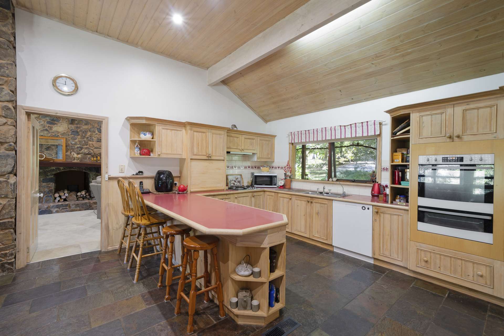 398 Nug Nug Road, Myrtleford For Sale by Farmbuy.com - image 5