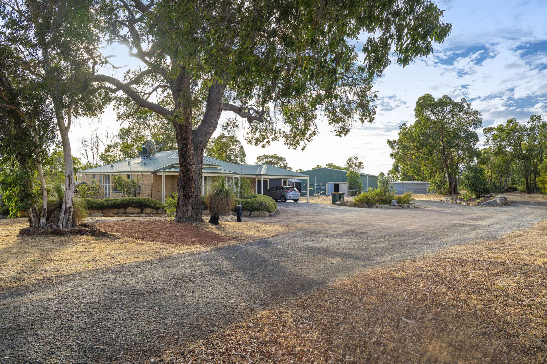 363 Meadowbrook Ramble, Bullsbrook For Sale by Farmbuy.com - image 32