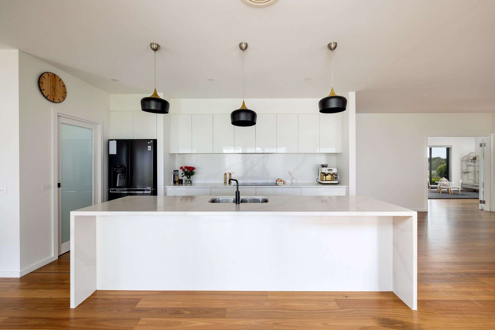 9 Cilmery Crescent, Woodford For Sale by Farmbuy.com - image 6