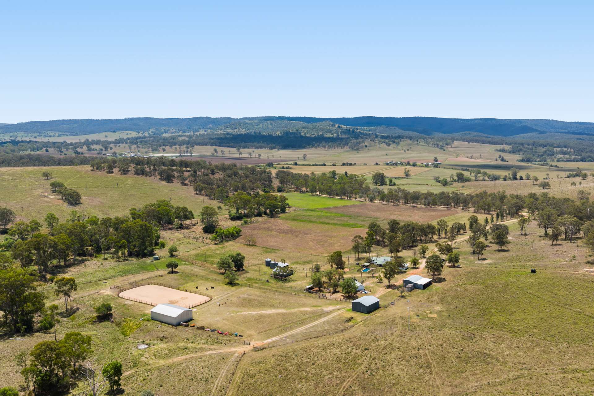 160 Rocky Gully Road, Crows Nest For Sale by Farmbuy.com - image 1