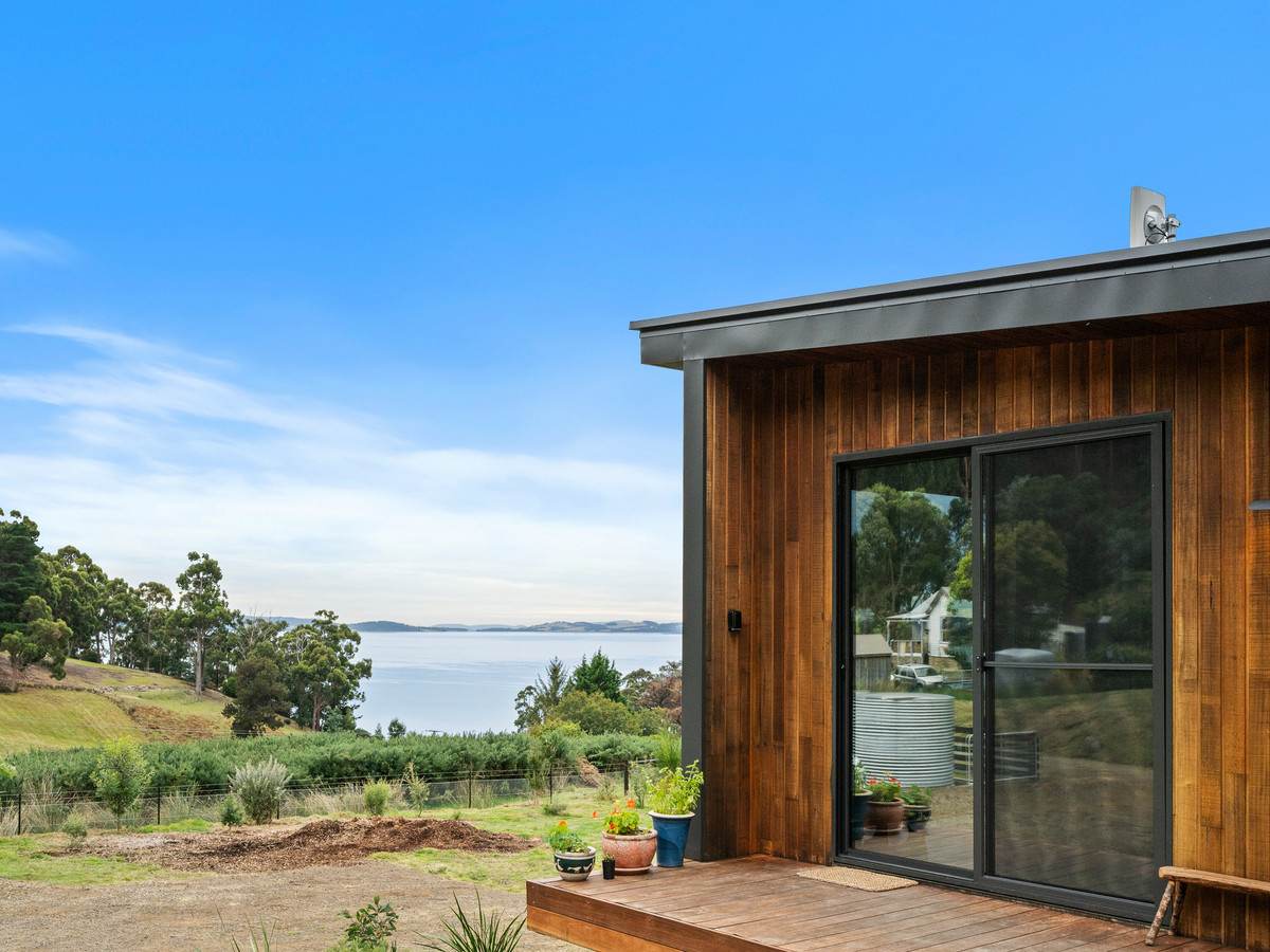 49 Cliffords Road, Gordon For Sale by Farmbuy.com - image 1