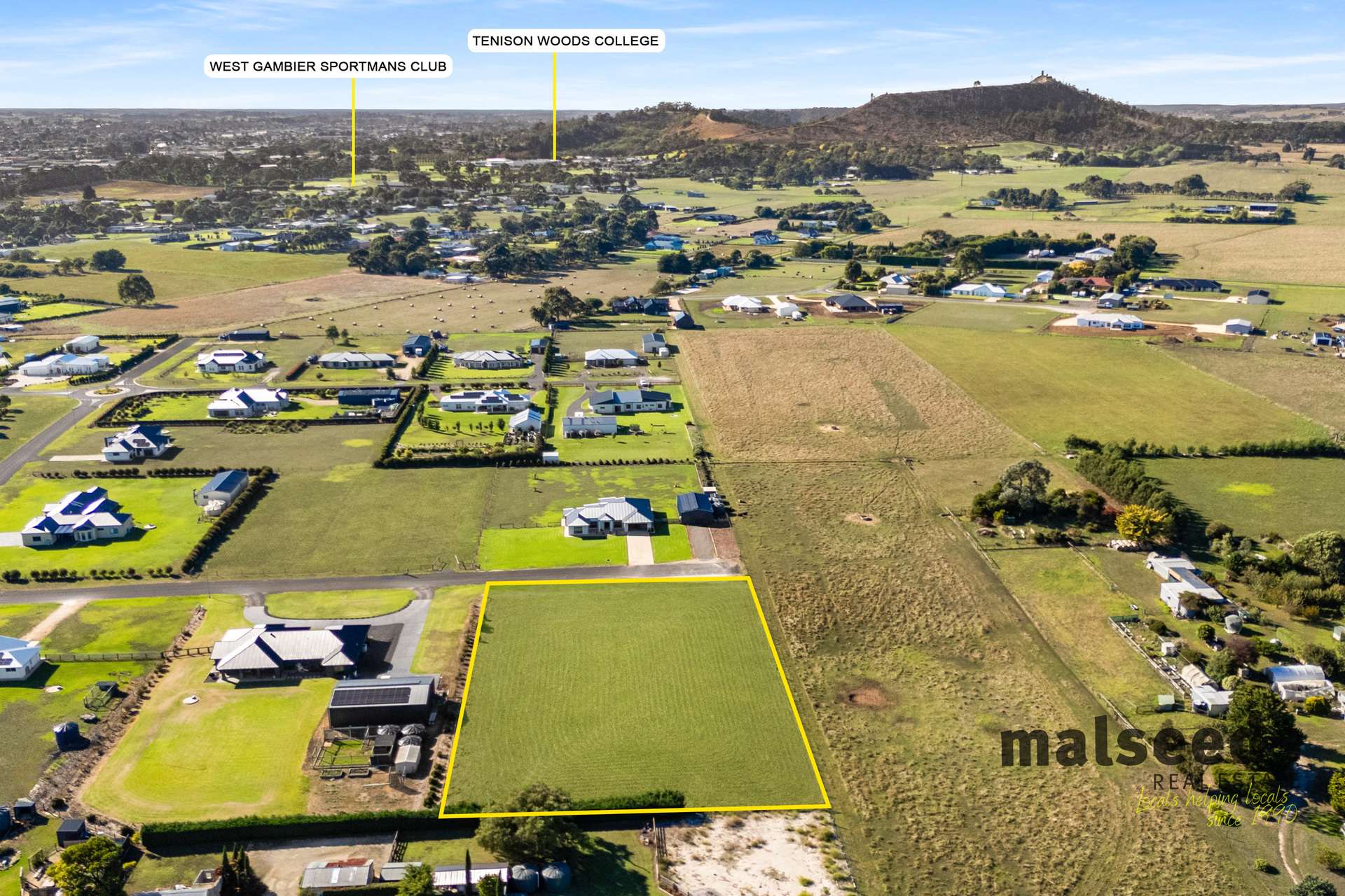 40 Algernon Road, Compton For Sale by Farmbuy.com - image 2