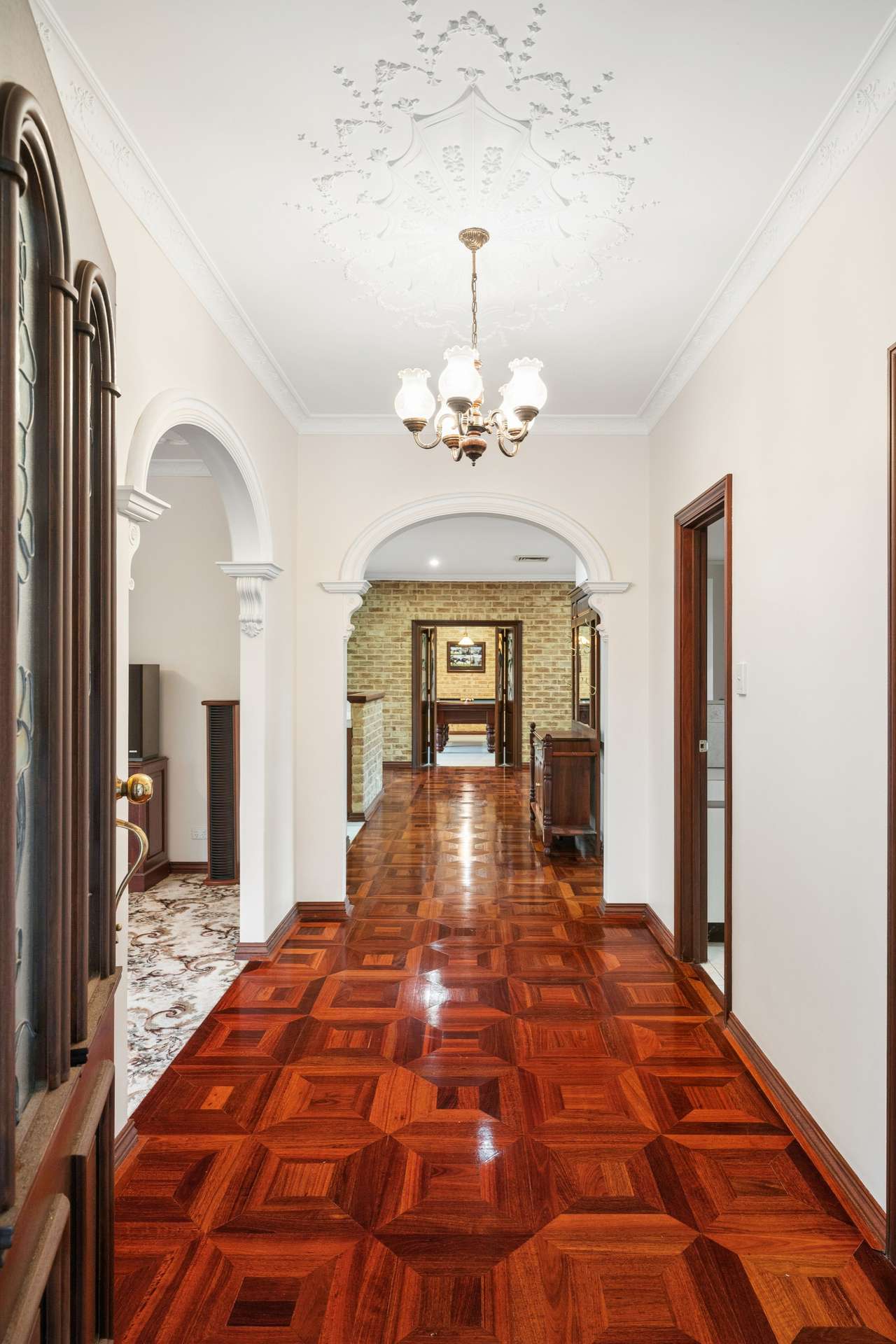 26 Hawkvalley Crescent, Maida Vale For Sale by Farmbuy.com - image 34