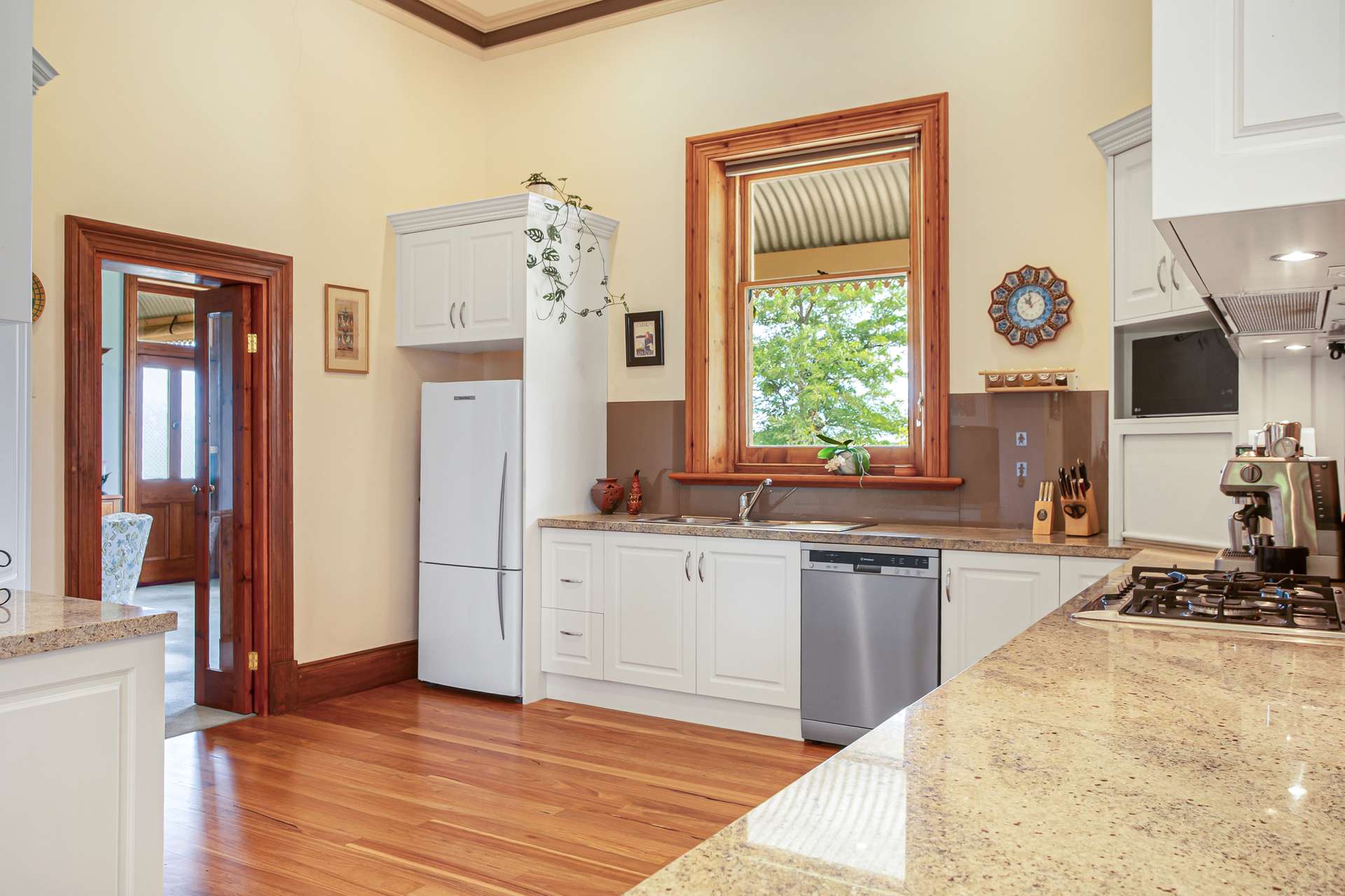 43 Gordon Street, Naracoorte For Sale by Farmbuy.com - image 8