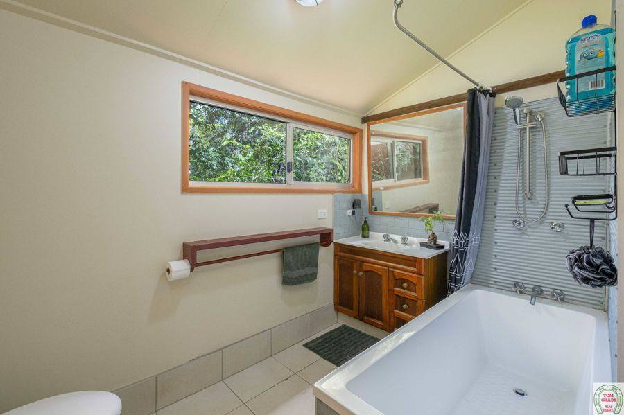 124-136 Eel Creek Road, Southside For Sale by Farmbuy.com - image 9