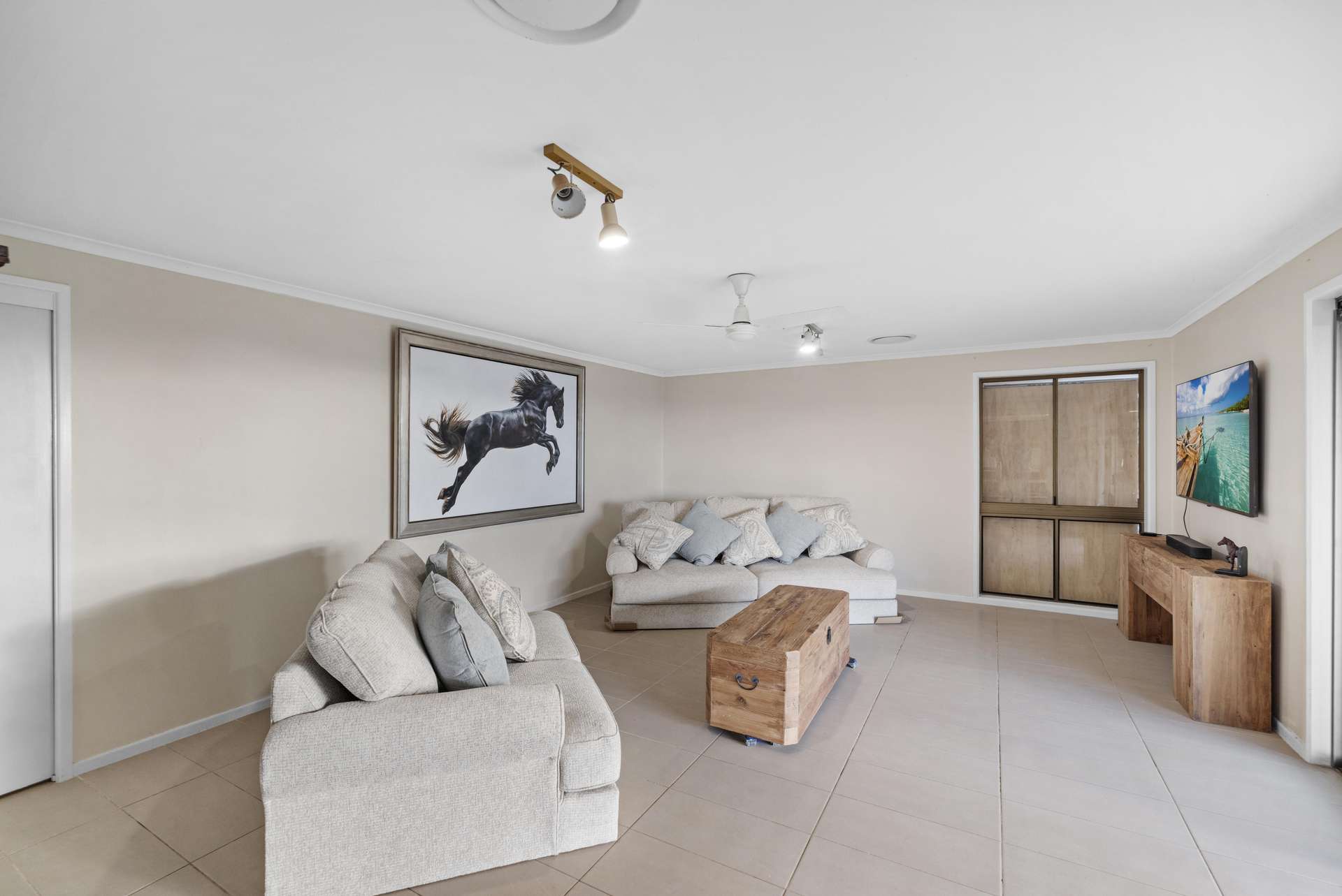 462 Hunchy Road, Hunchy For Sale by Farmbuy.com - image 12