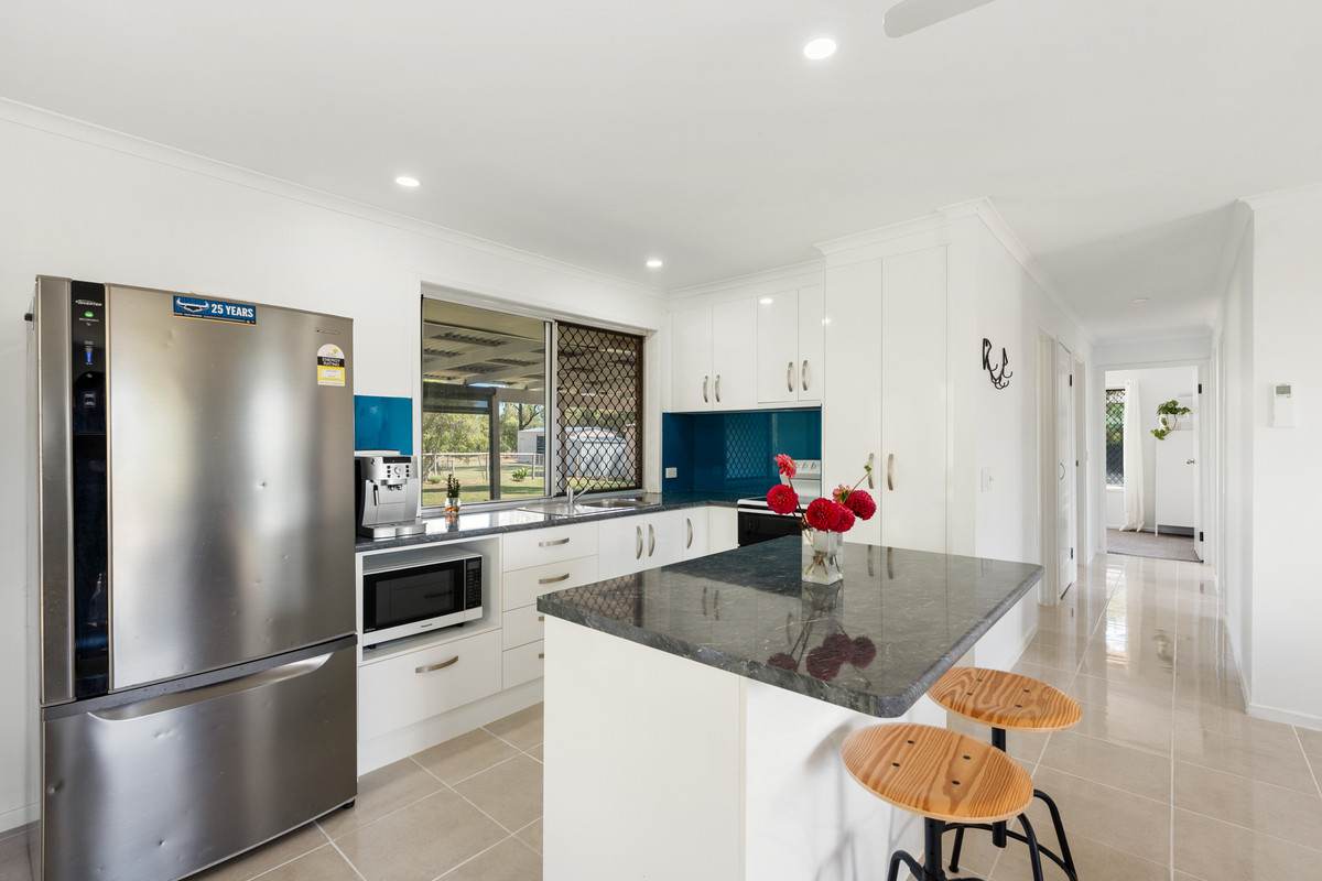 44 Railway Street, Cambooya For Sale by Farmbuy.com - image 5