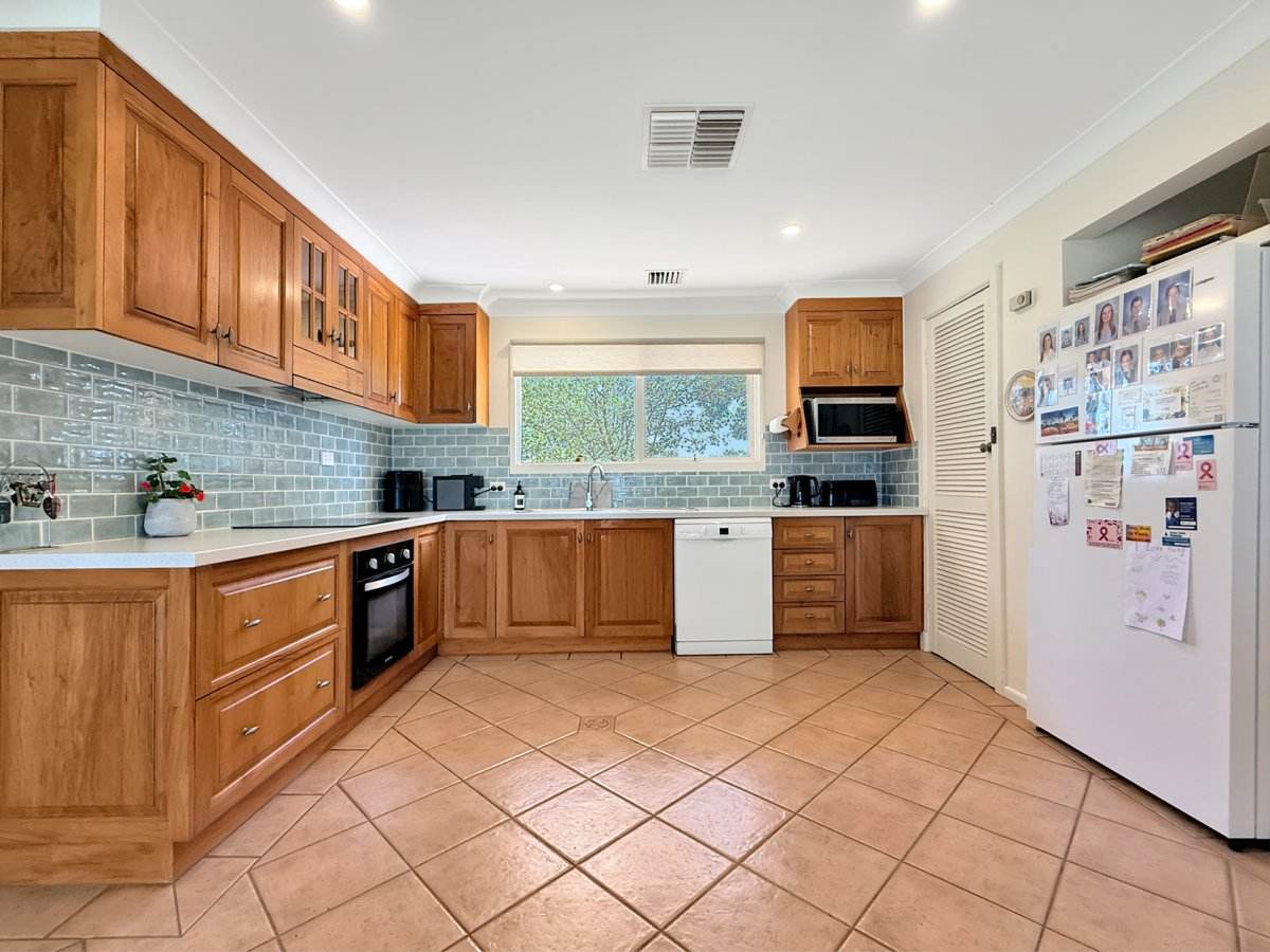 60 Redhill Road, Young For Sale by Farmbuy.com - image 8