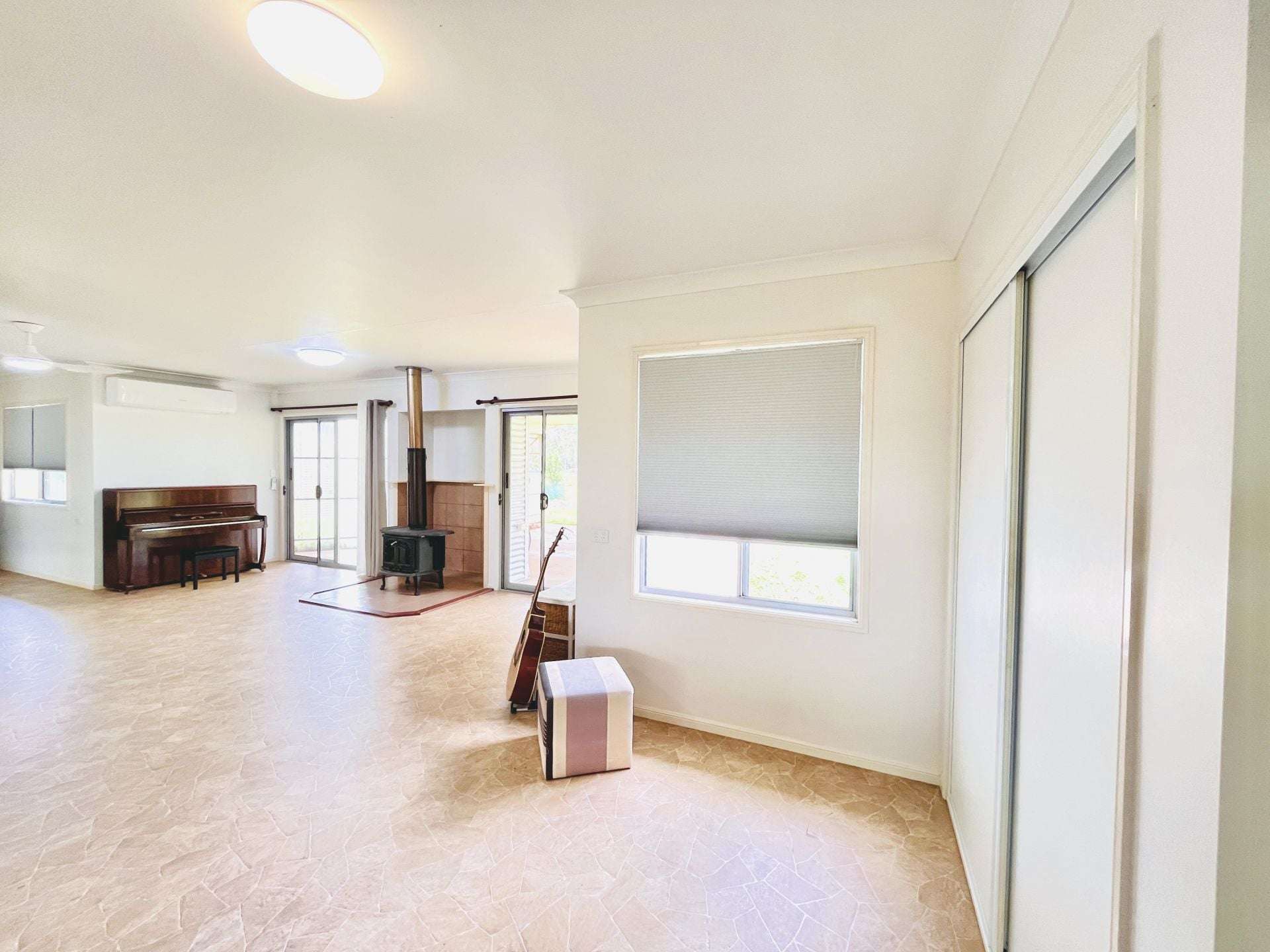 84 Gordon Earl Drive, Millstream For Sale by Farmbuy.com - image 9