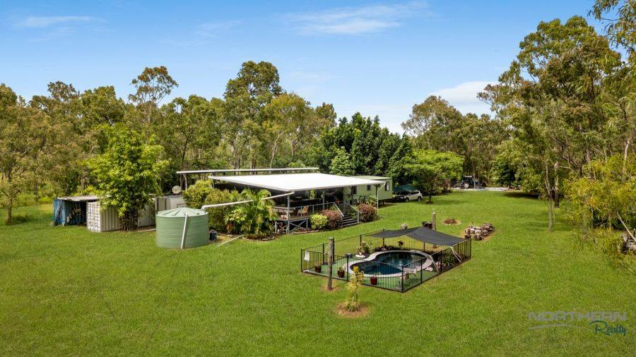 2072 Woodstock-Giru Road, Majors Creek For Sale by Farmbuy.com - image 2