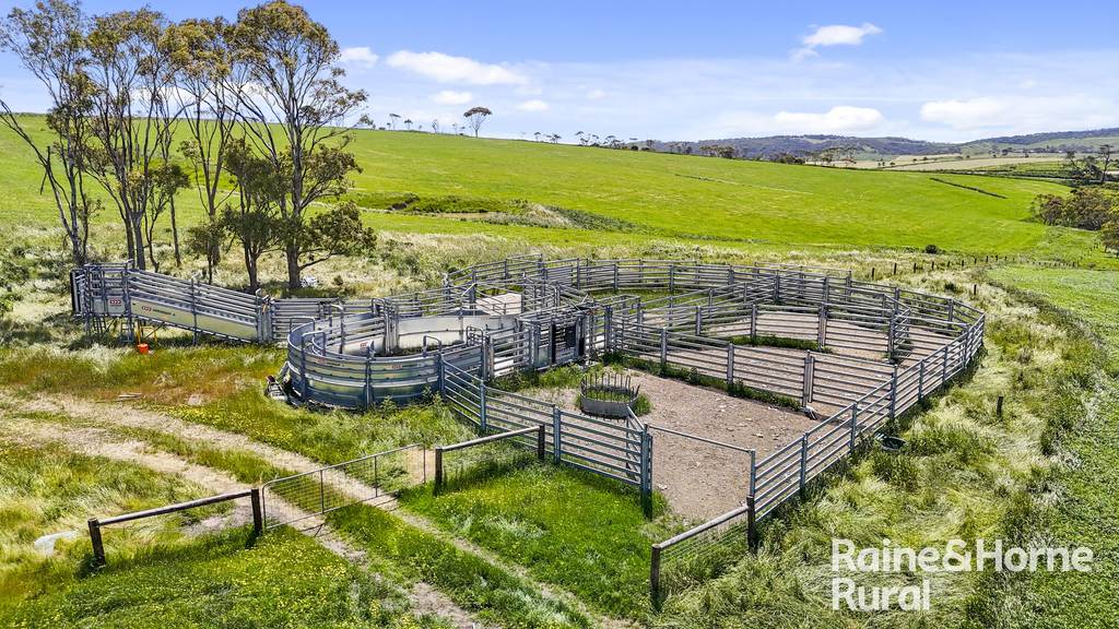 25 Nosworthy Road, Inman Valley SA 5211