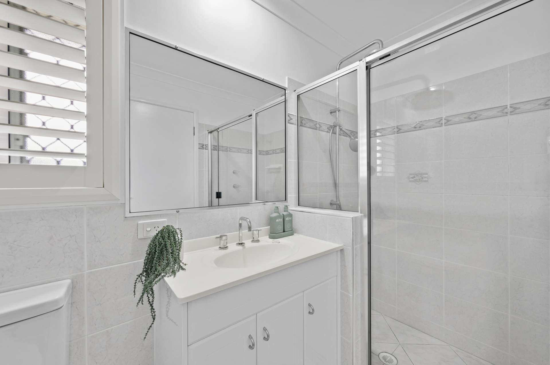 135 Mount O'reilly Road, Samford Valley For Sale by Farmbuy.com - image 23