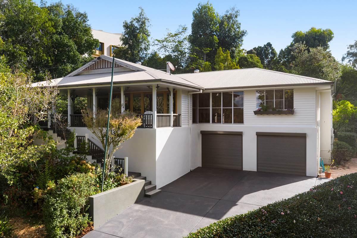 231-233 Rowbotham Street, Middle Ridge For Sale by Farmbuy.com - image 4