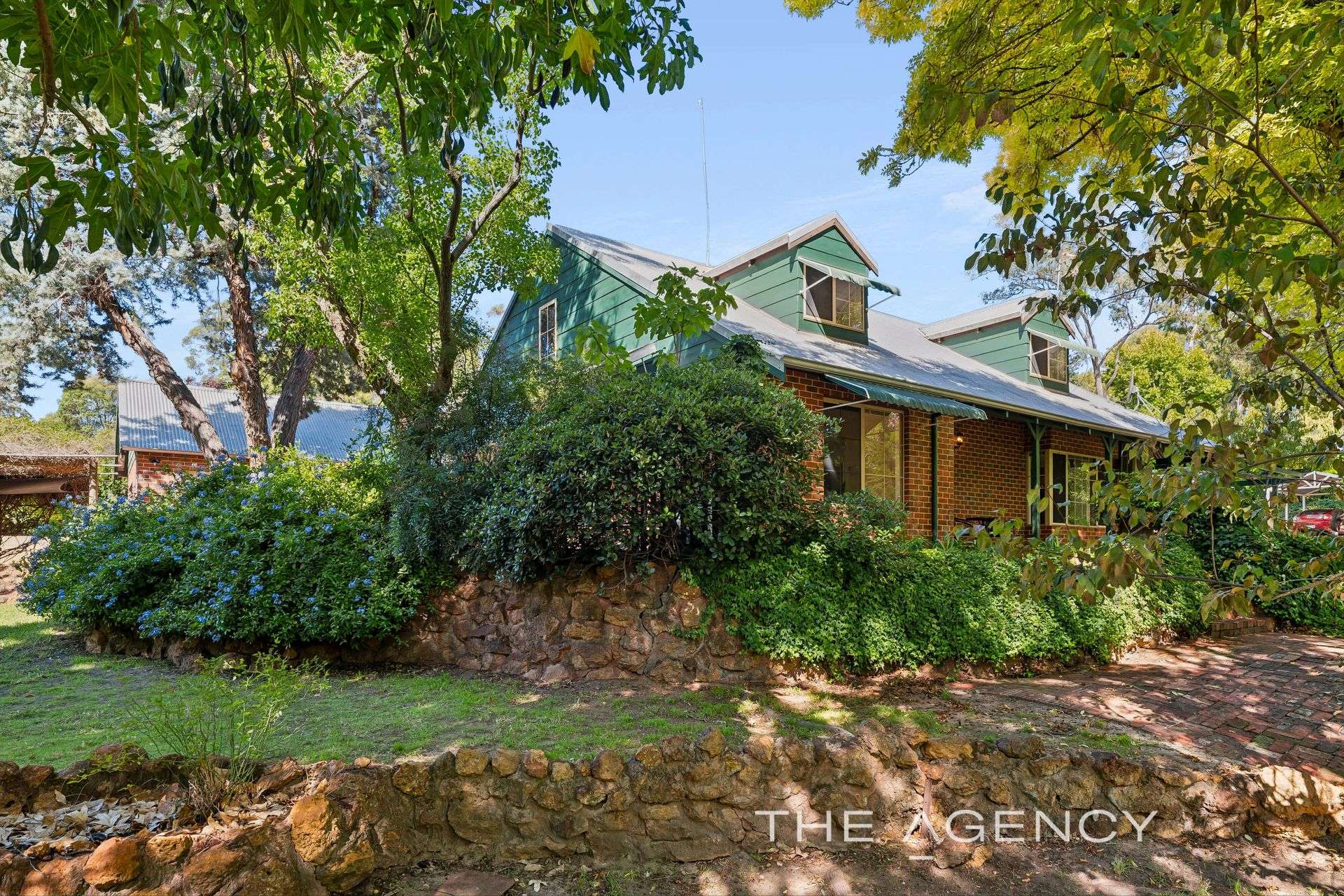 2 Hartung Street, Mundaring For Sale by Farmbuy.com - image 28