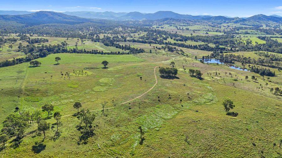 294 Glastonbury Creek Road, Glastonbury For Sale by Farmbuy.com - image 4