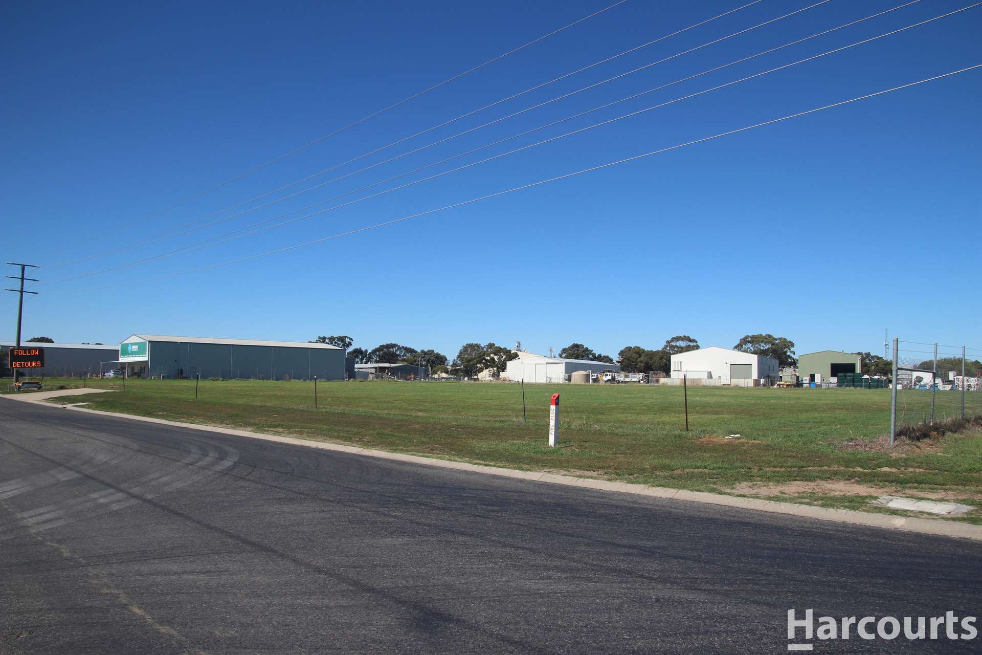 37 - 41 Plumpton Road, Horsham For Sale by Farmbuy.com - image 6