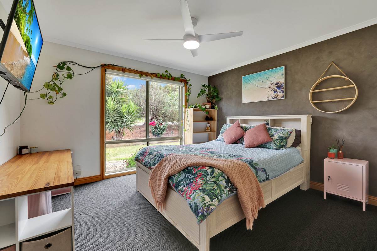 146 Mustons Lane, Heyfield For Sale by Farmbuy.com - image 10