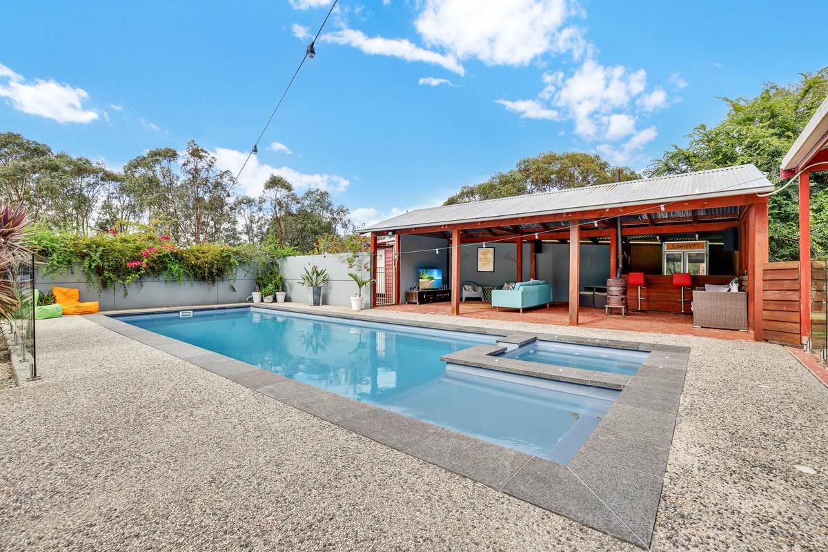 146 Mustons Lane, Heyfield For Sale by Farmbuy.com - image 1