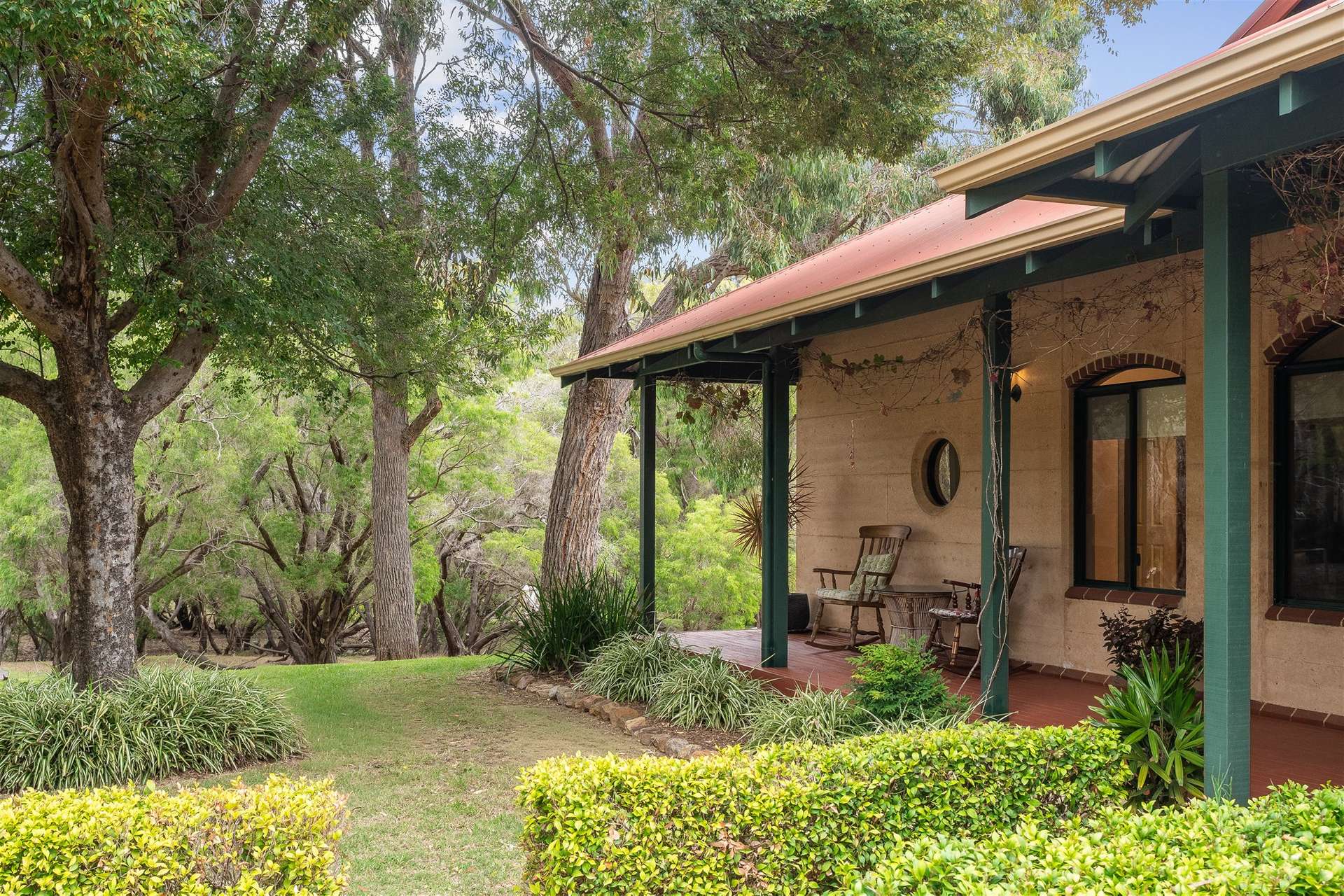 13 Cypress Avenue, Margaret River For Sale by Farmbuy.com - image 1