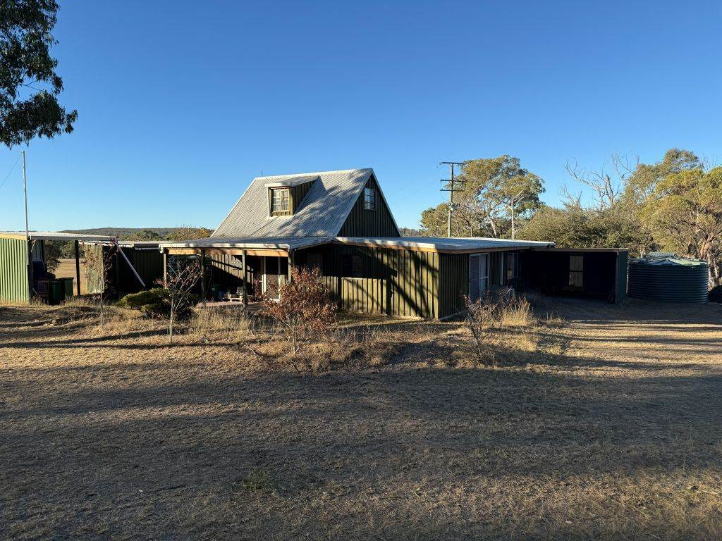 57 Nielsens Road, Sugarloaf QLD 4380