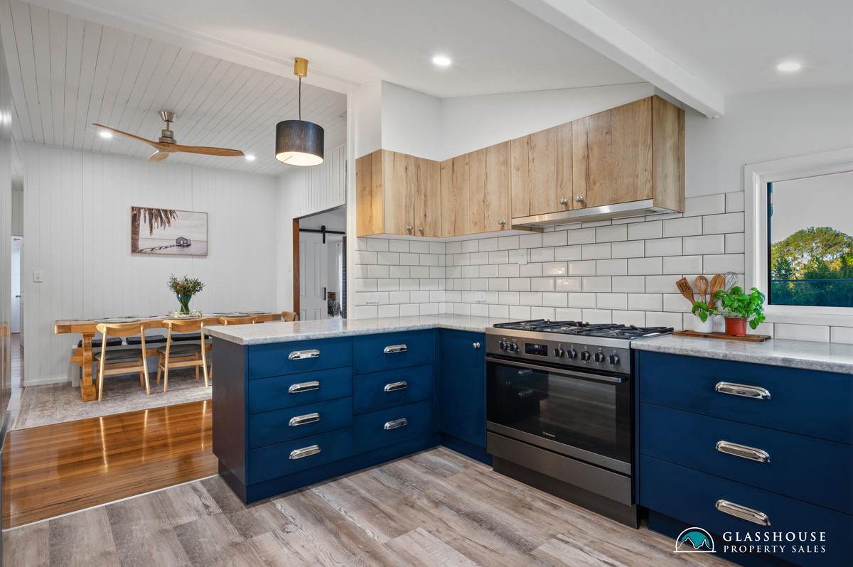 263 Coonowrin Road, Glass House Mountains For Sale by Farmbuy.com - image 4