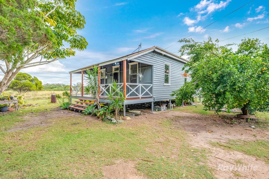 204 Fallons Rocks Road, Calavos QLD 4670