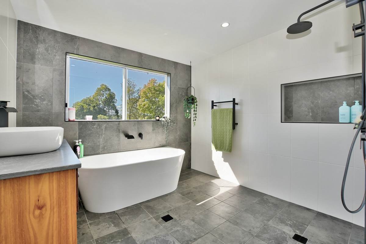 424 Bangalow Road, Lagoon Grass For Sale by Farmbuy.com - image 8