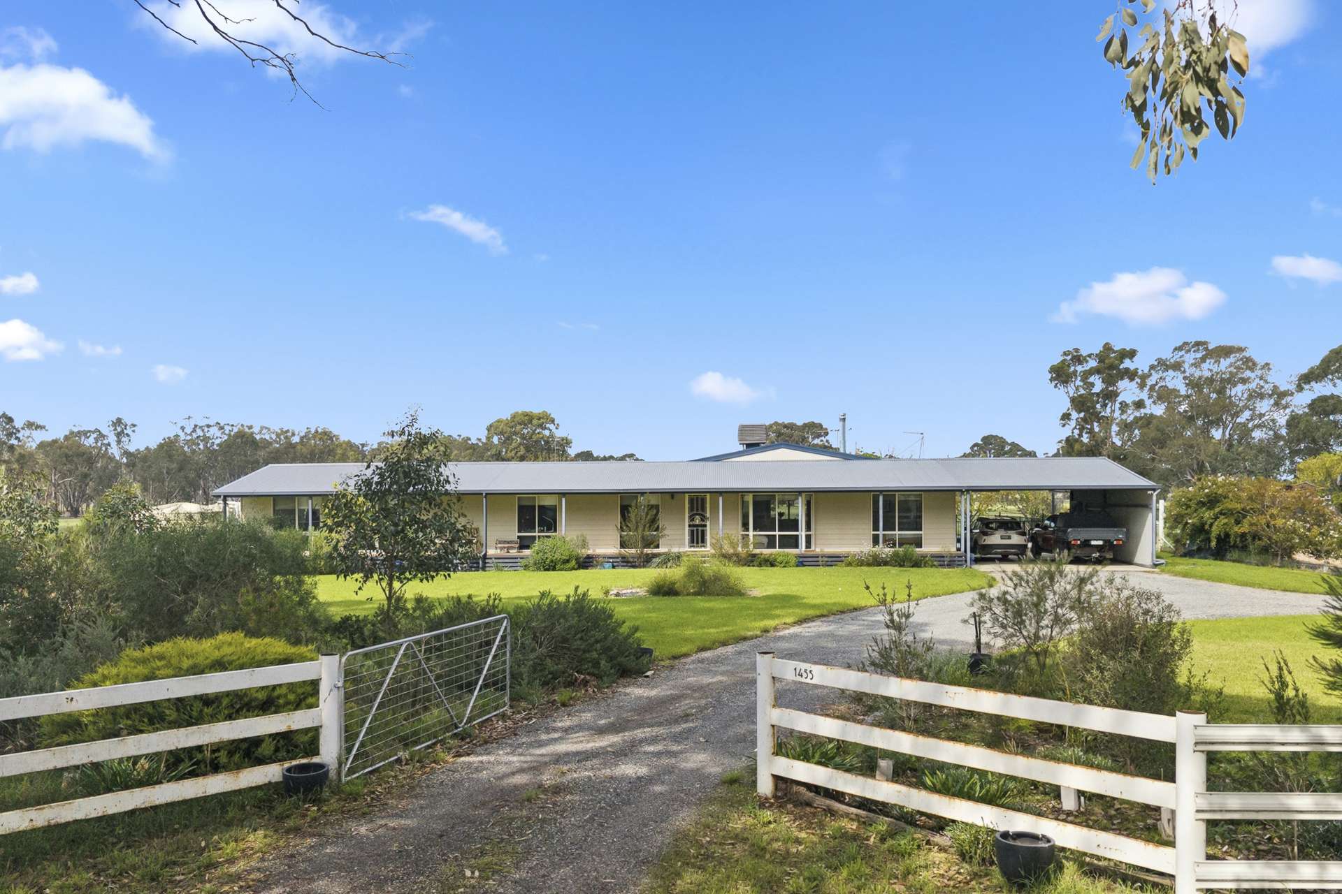 1455 Boundary Road, Boorhaman For Sale by Farmbuy.com - image 3