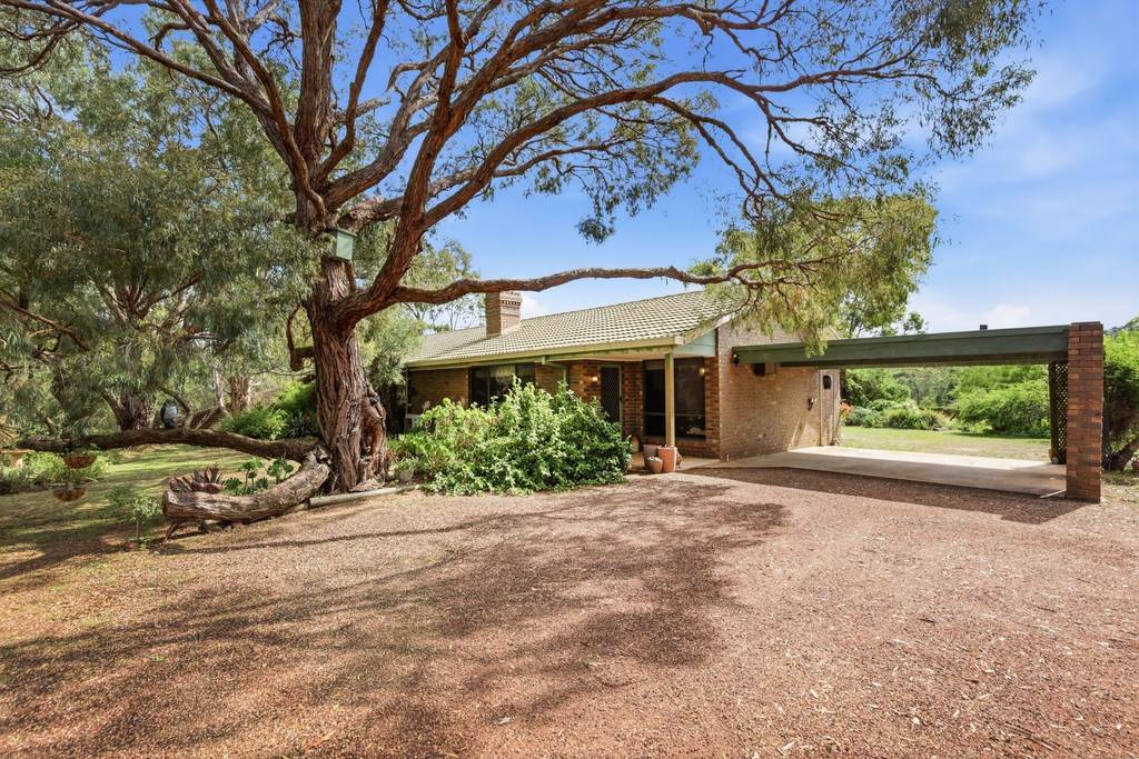 36 Belvoir Park Road, Ravenswood VIC 3453